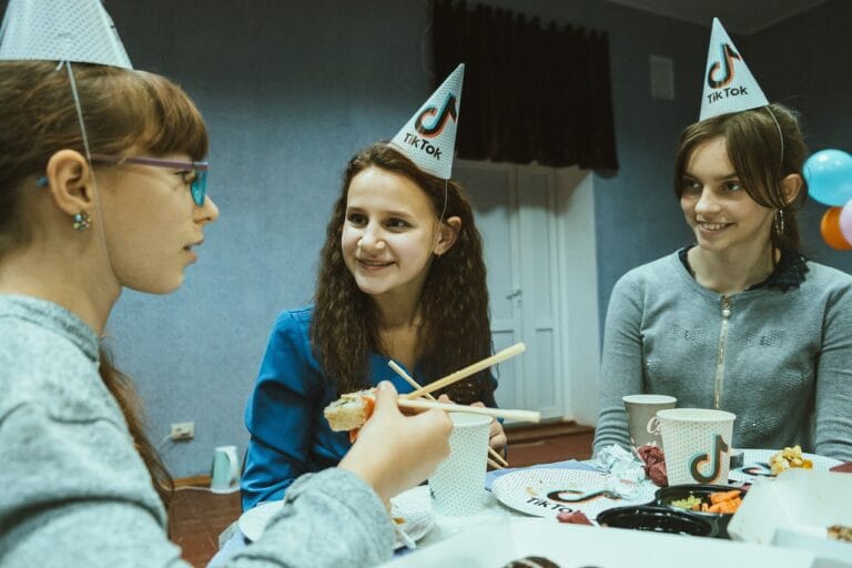 Kwiaty na ślub – klasyka czy odważne kompozycje?