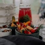 Roślinny bufet szwedzki: jak zaplanować proporcje dań, by nikt nie wyszedł głodny? Roślinny bufet szwedzki: jak zaplanować proporcje dań, by nikt nie wyszedł głodny?