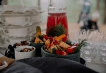 Roślinny bufet szwedzki: jak zaplanować proporcje dań, by nikt nie wyszedł głodny? Roślinny bufet szwedzki: jak zaplanować proporcje dań, by nikt nie wyszedł głodny?